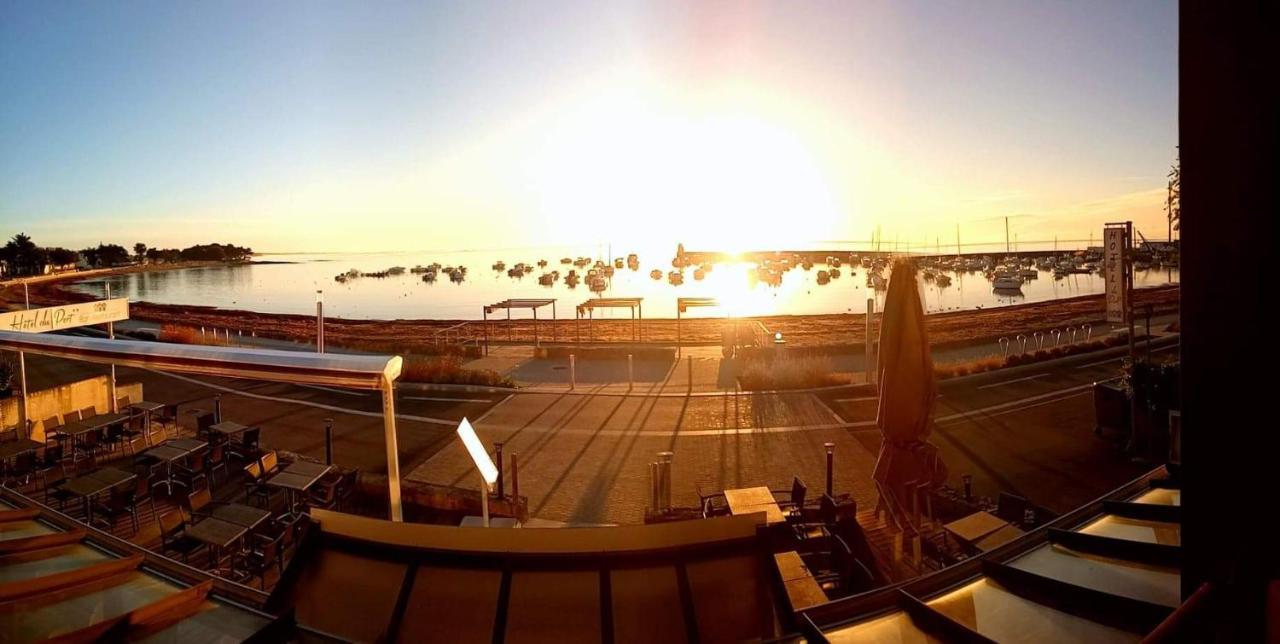 Hotel Du Port Bar Restaurant Sarzeau Exteriör bild